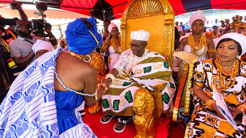 Torgbiga Addo IX sworn in as Paramount Chief of Klikor Traditional Area