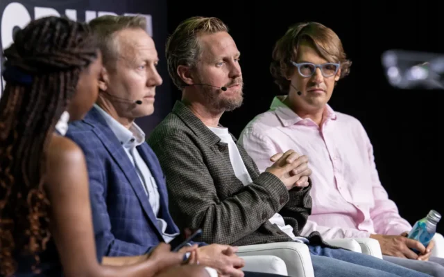 The secret to fast startup growth isn’t early sales, top names in tech say