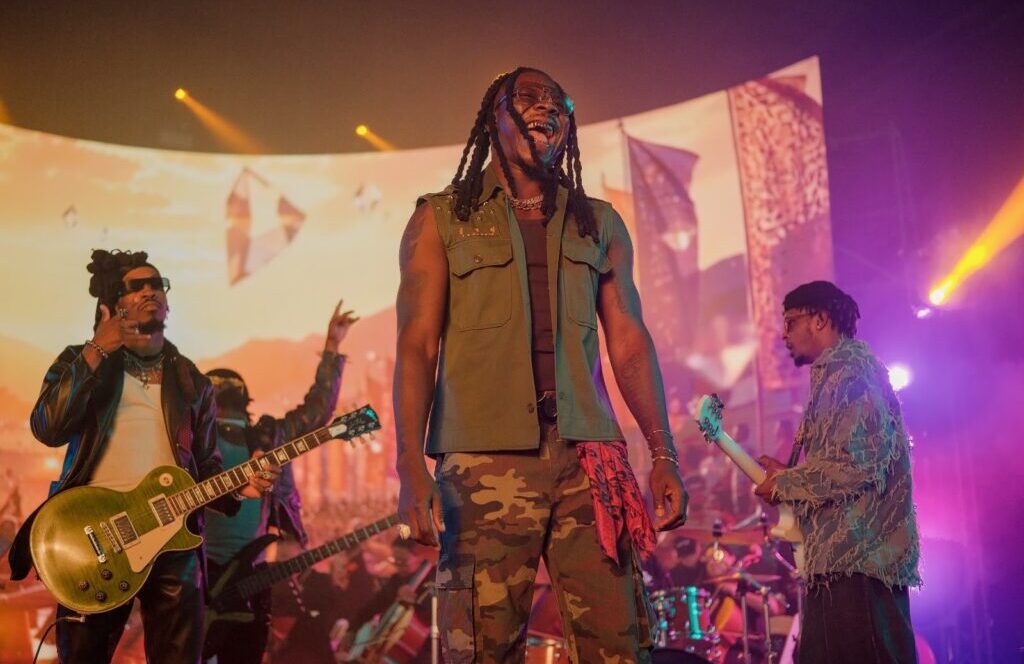 Stonebwoy featured on soundtrack for Hollywood action comedy ‘Wrong Toes’
