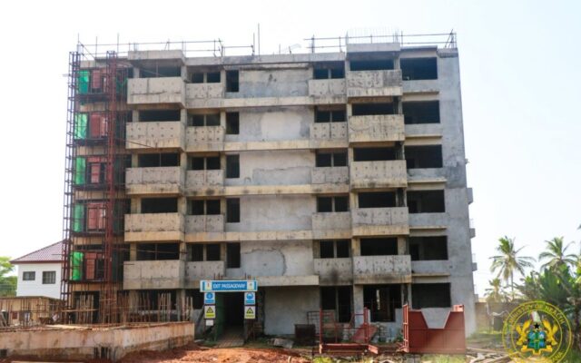 Health Minister urges contractors to speed up La General Hospital project