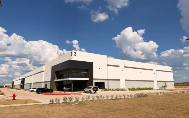 Ambrosia Energy will build a 10 GWh factory in Texas to make batteries for off grid data centers