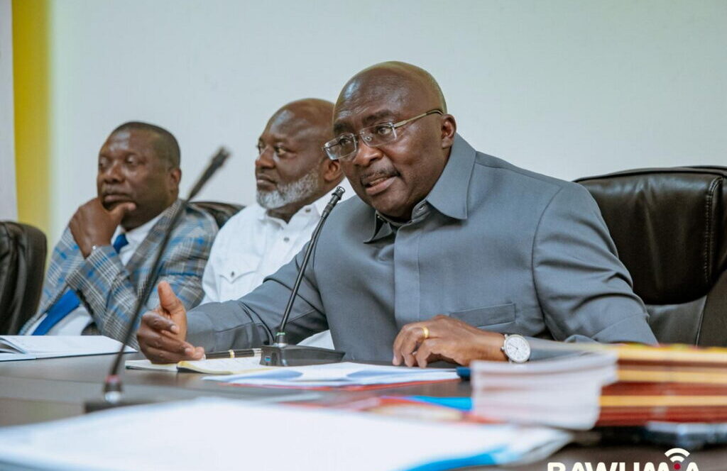 Dr. Bawumia engages TUC leadership on youth employment, rising living costs and labour welfare