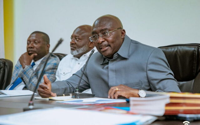 Dr. Bawumia engages TUC leadership on youth employment, rising living costs and labour welfare