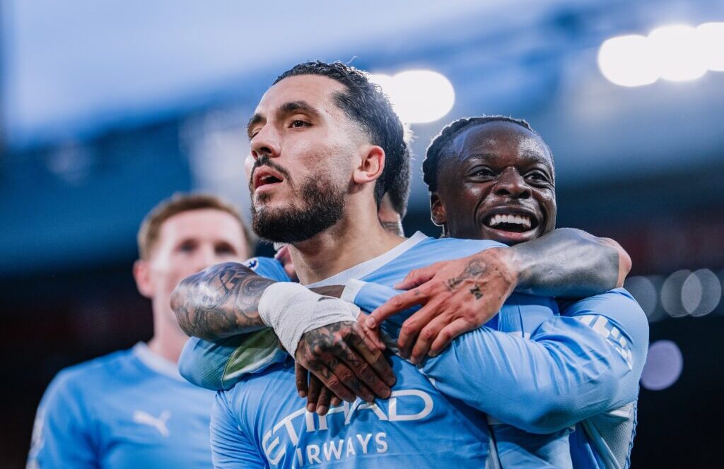 Man City cruise to statement win over 10 man Liverpool