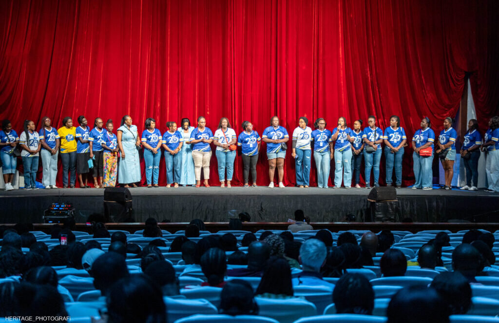 Beyond the stage: SMOGA 2002, Roverman Productions paint National Theatre blue and white in grand style for a noble cause