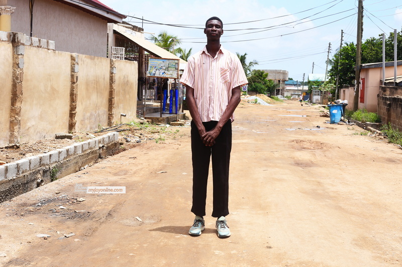The 7 foot giant of Ngleshie Amanfro: Seven foot Ghanaian Ephraim Saawa dreams of joining the national basketball team