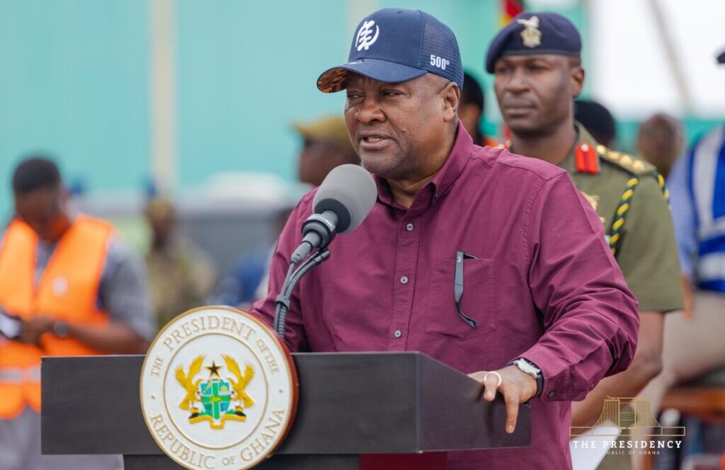 Mahama praises Roads Minister for keeping Big Push contractors on their toes