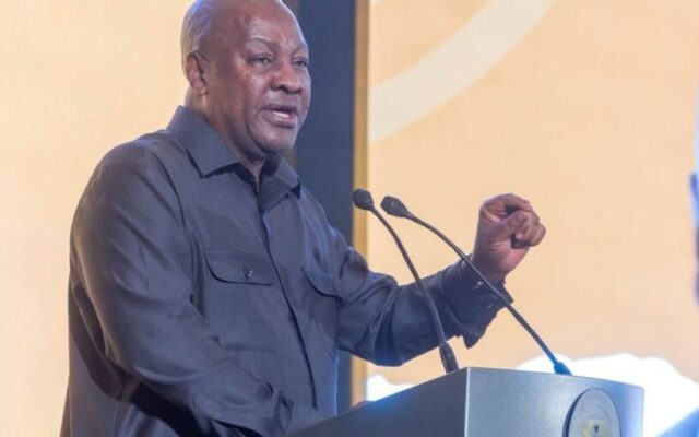 Mahama urges global investors to consider Ghana, says country is ‘friend to all’