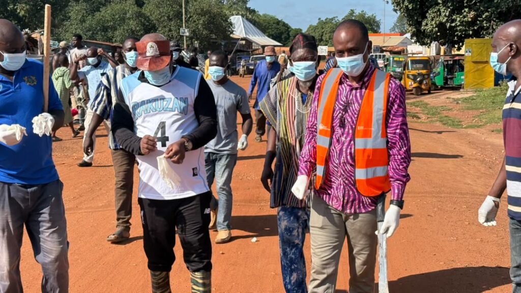 Dorimon Naa, Wa West DCE lead massive clean up exercise; threaten sanctions against recalcitrant residents