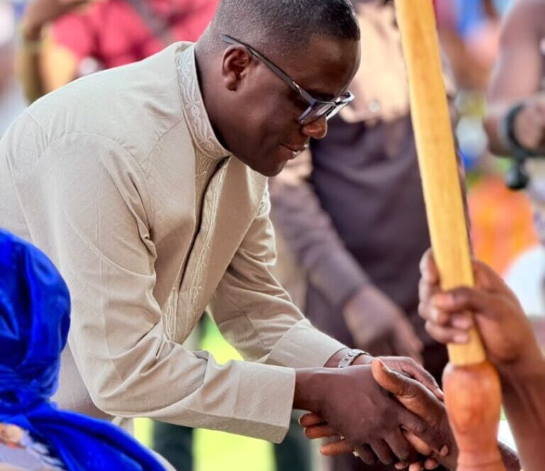 Bekwai MP donates 100 bags of cement, GH¢5,000 to Ankaase palace project