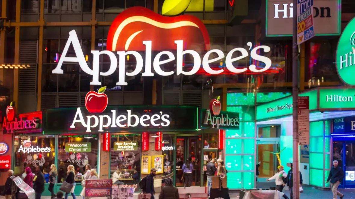 Applebee’s exposed customers’ personal data after leaving database password in app