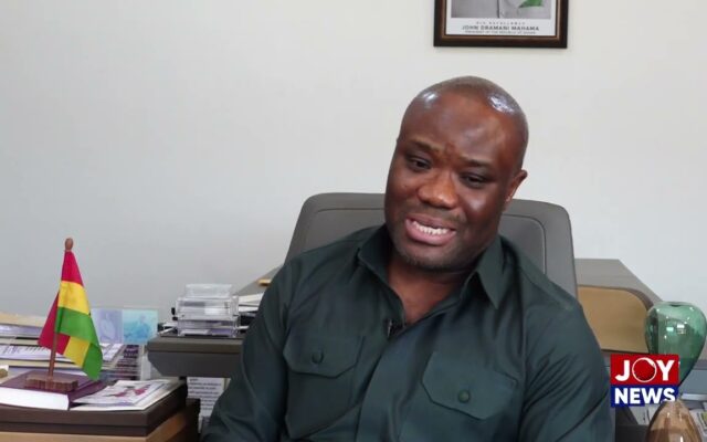 Government identifies payment discrepancy holding up teachers’ strike resolution