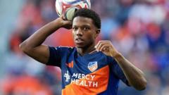 Malacia has 'no regrets' over Man Utd – despite having to train with kids