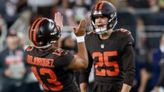Browns survive late comeback to defeat Steelers