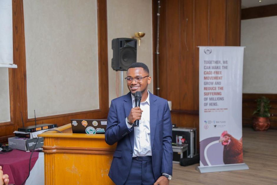 Ghanaian veterinarian leads campaign against proposed African battery cage standard