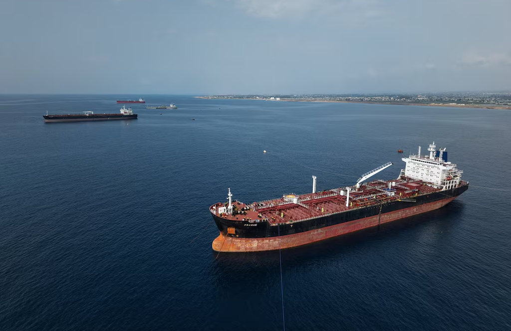 Oil prices rise after attack on Saudi Arabian refinery reignites supply concerns