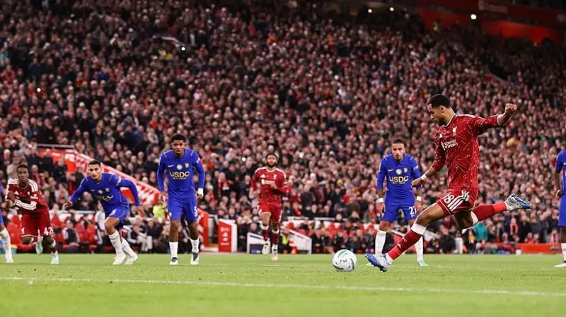 Liverpool overcome Chelsea in tense penalty shootout