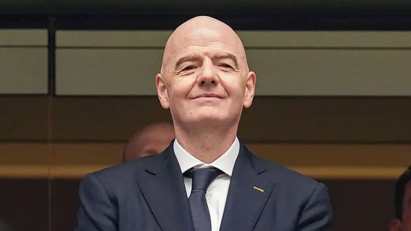 Infantino apologises to FIFA Council – but told he is still not fit to lead