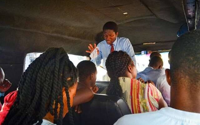 Gov’t suspends implementation of L.I. restricting preaching and hawking in moving vehicles