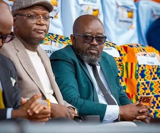 Black Stars: Building in the sinking sands