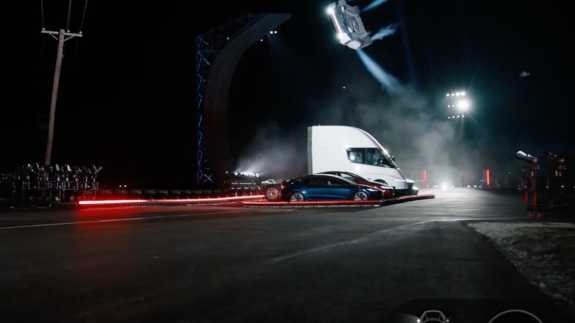 Tesla reveals SpaceX powered Roadster that flies and falls with style