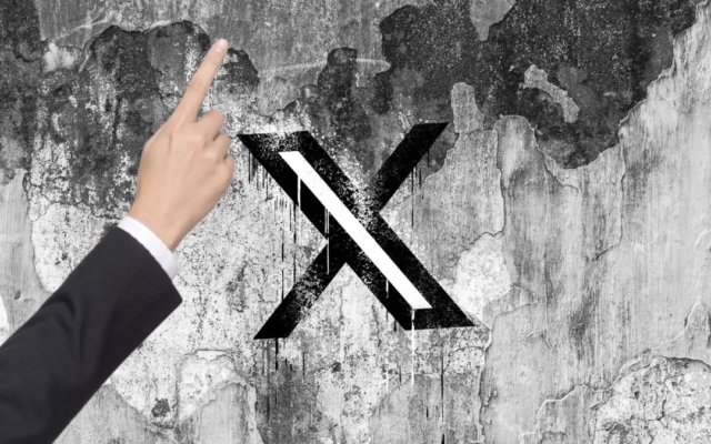 X is nudging users to promote their posts with a pointing hand, and people are confused